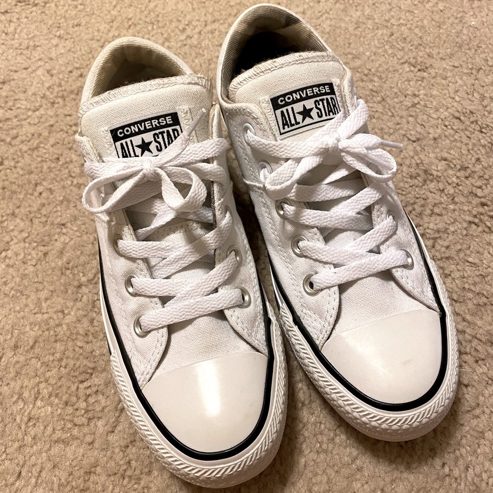🤍WHITE CONVERSE👟
